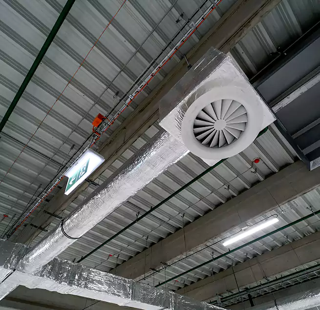 Why Homeowners & Businesses Trust Us in Libertyville, IL?